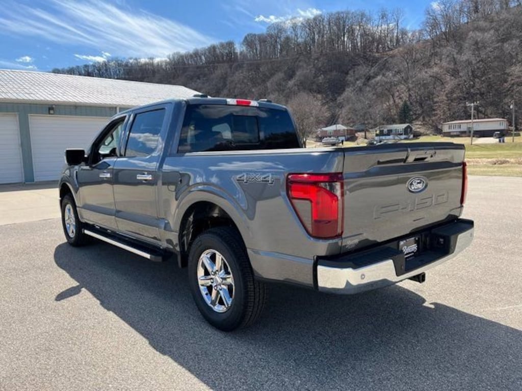 New 2025 Ford F-150 XLT Truck SuperCrew Cab