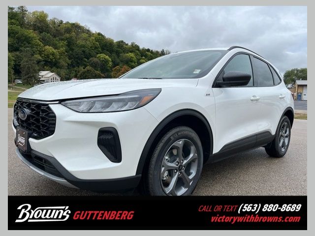 2026 Ford Escape ST-Line's photo