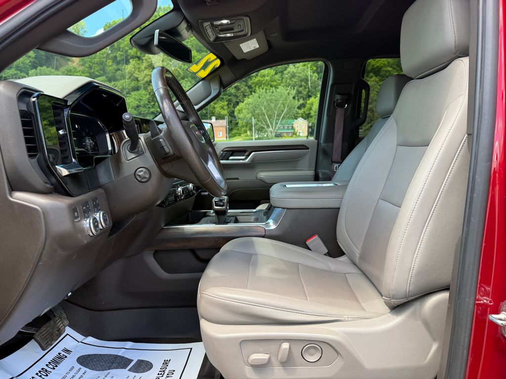 2022 GMC Sierra 1500 SLT - Photo 23