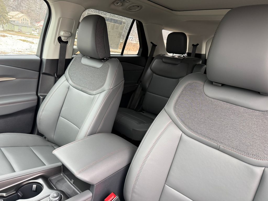 2026 Ford Explorer Active - Photo 22