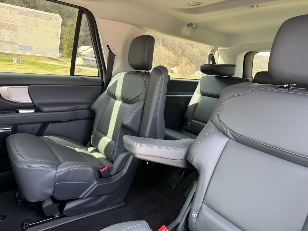 2026 Ford Expedition MAX Active - Photo 41