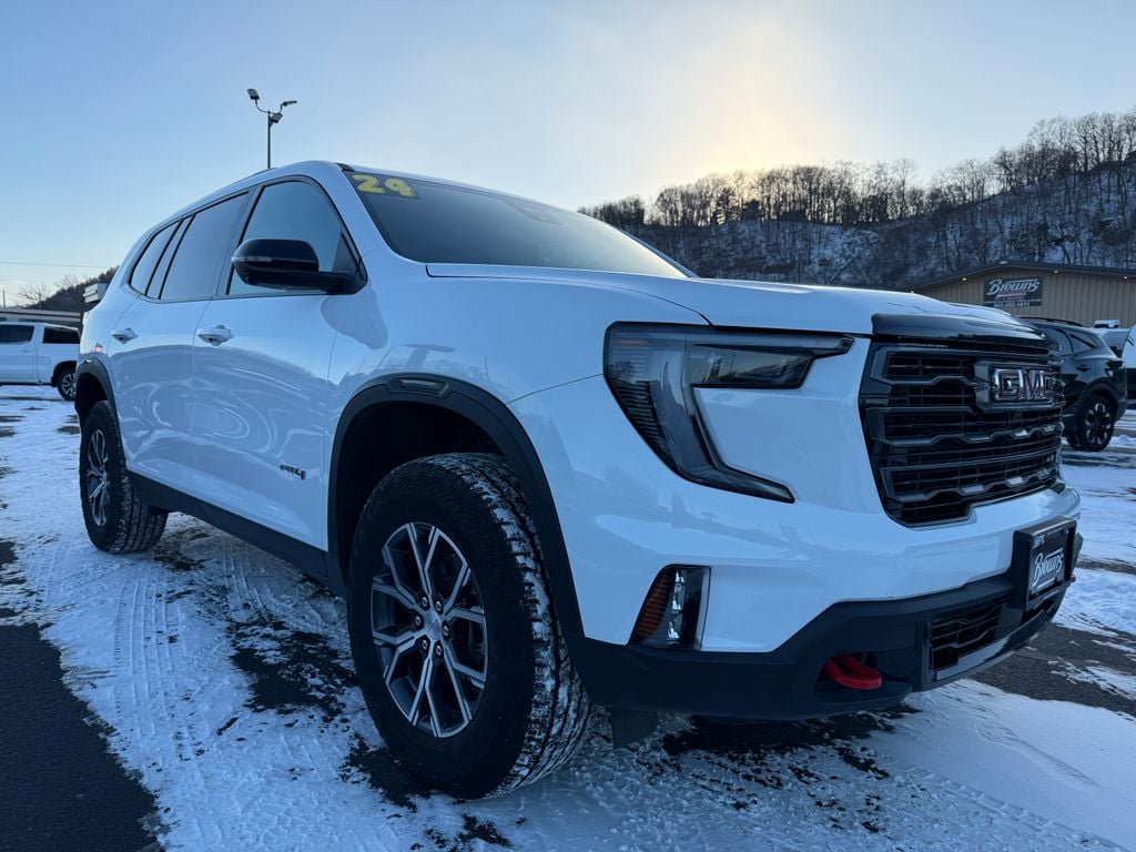 Used 2024 GMC Acadia AT4 SUV