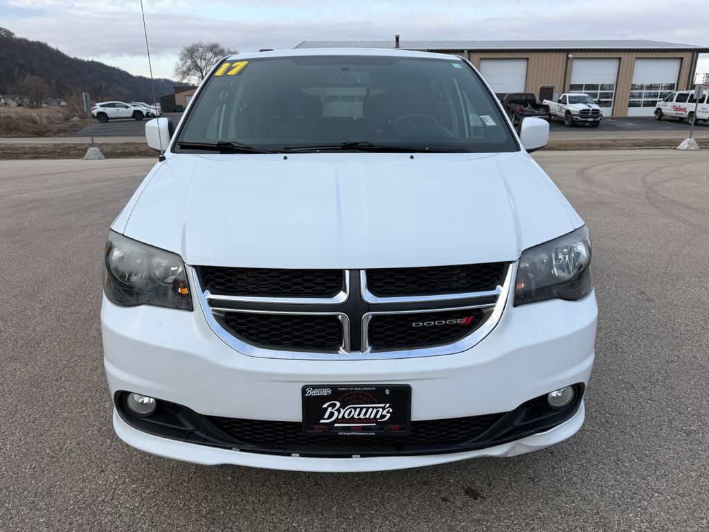 Used 2017 Dodge Grand Caravan SXT with VIN 2C4RDGCG1HR862545 for sale in Guttenberg, IA