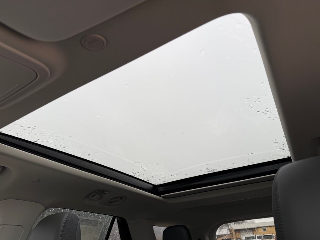 2026 Ford Explorer Active - Photo 36