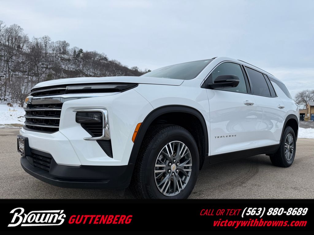 2024 Chevrolet Traverse 2LT's photo