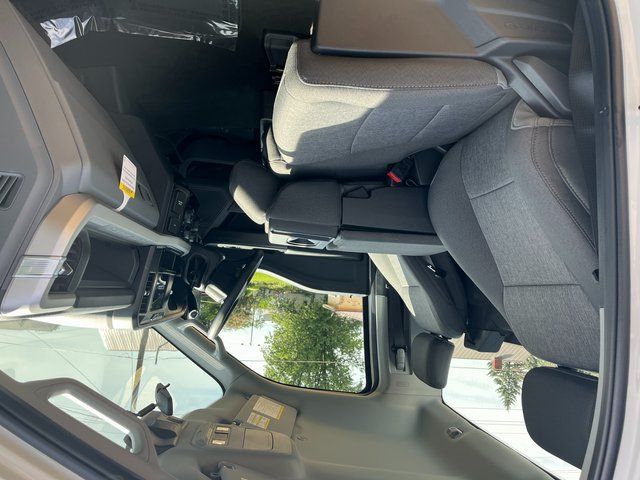 2025 Ford F-350 Super Duty XL - Photo 14