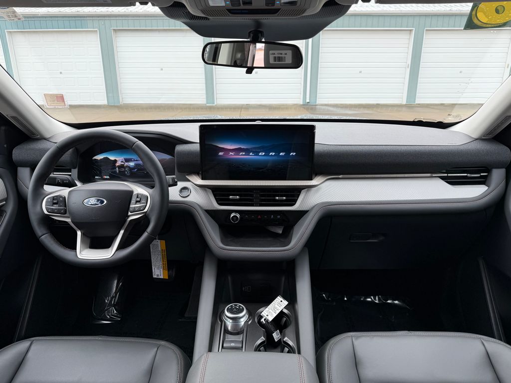 2026 Ford Explorer Active - Photo 24