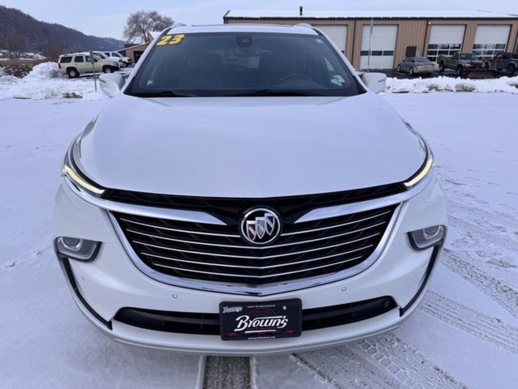 Used 2023 Buick Enclave Essence SUV