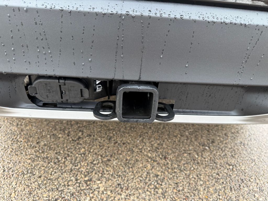 2026 Ford Explorer Active - Photo 13