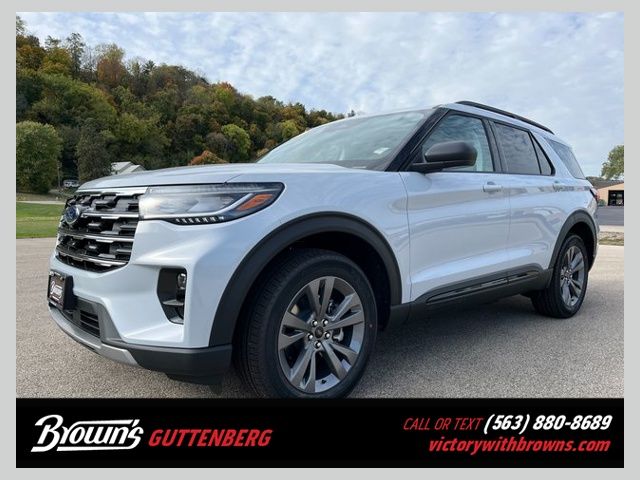 2026 Ford Explorer Active's photo