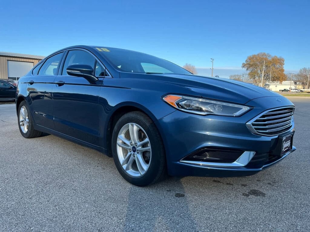 Used 2018 Ford Fusion SE Sedan