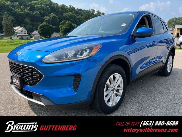 2020 Ford Escape SE's photo