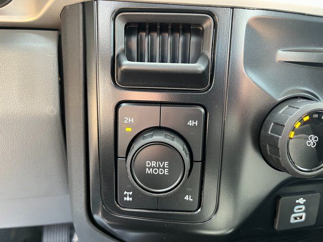 2025 Ford F-350 Super Duty XL - Photo 21
