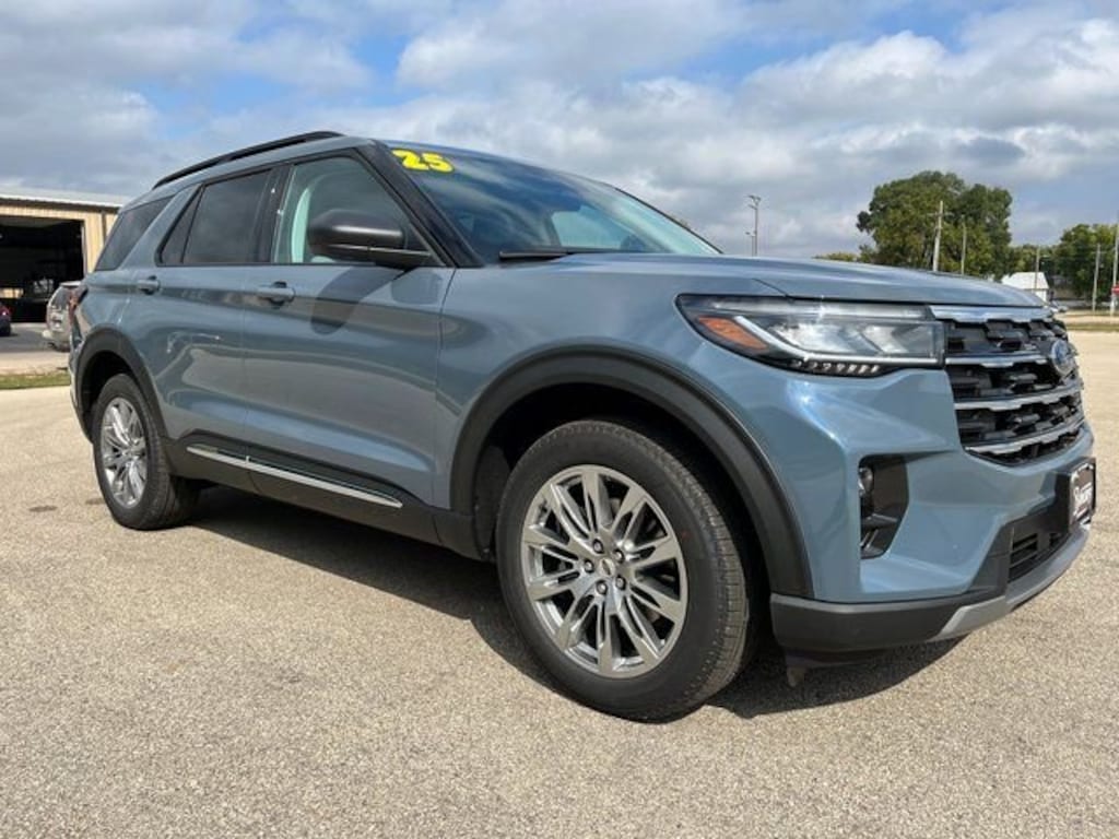 New 2025 Ford Explorer Active SUV