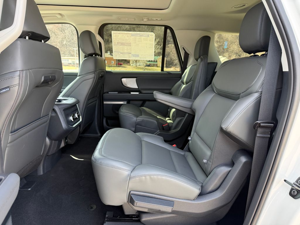 2026 Ford Expedition MAX Active - Photo 40