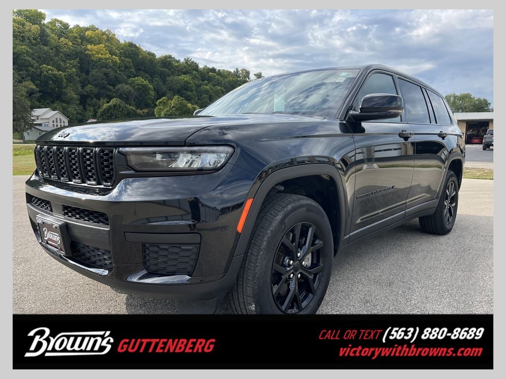 Used 2024 Jeep Grand Cherokee L Laredo SUV