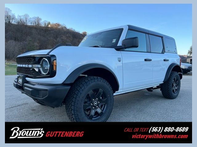 2025 Ford Bronco 4-Door Big Bend's photo