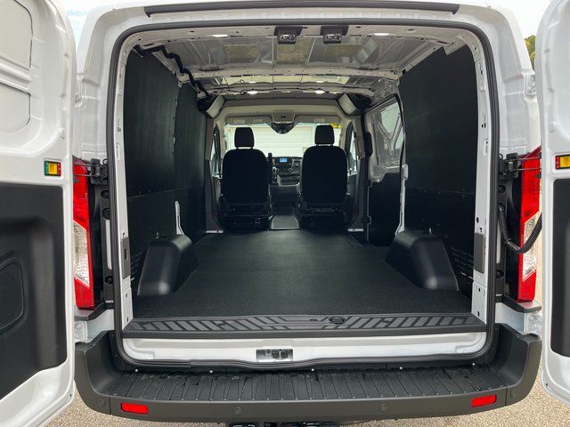 2025 Ford Transit Van Base - Photo 11