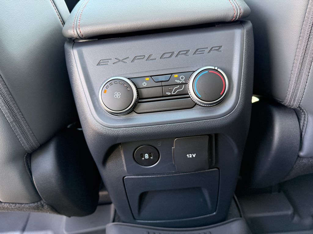 2026 Ford Explorer Active - Photo 40