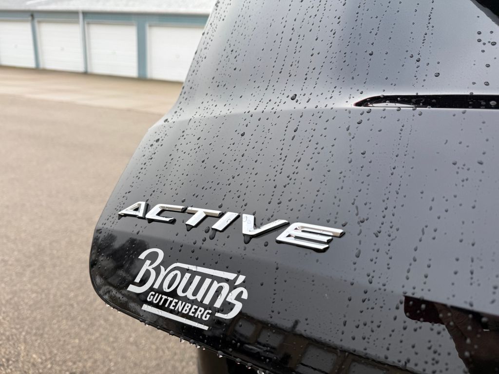 2026 Ford Explorer Active - Photo 11