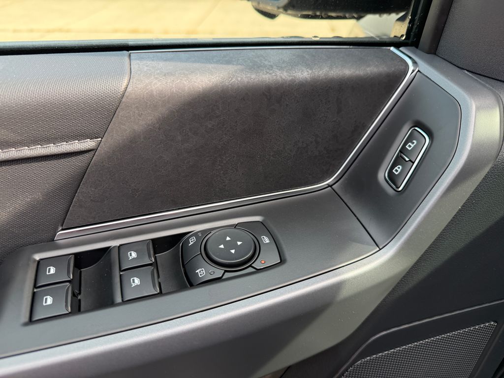 2026 Ford F-150 XLT - Photo 16
