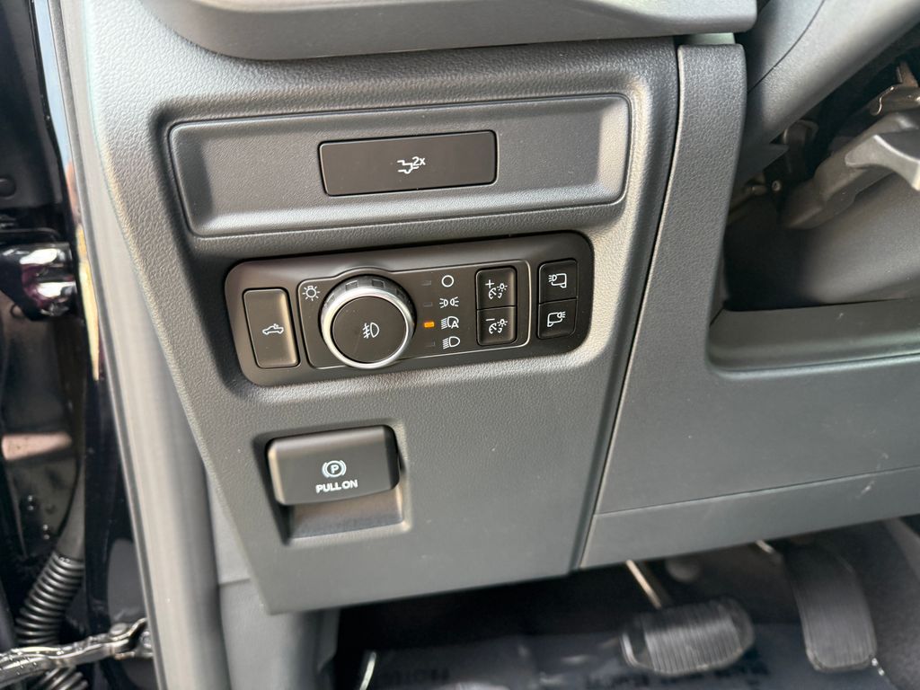 2026 Ford F-150 XLT - Photo 17