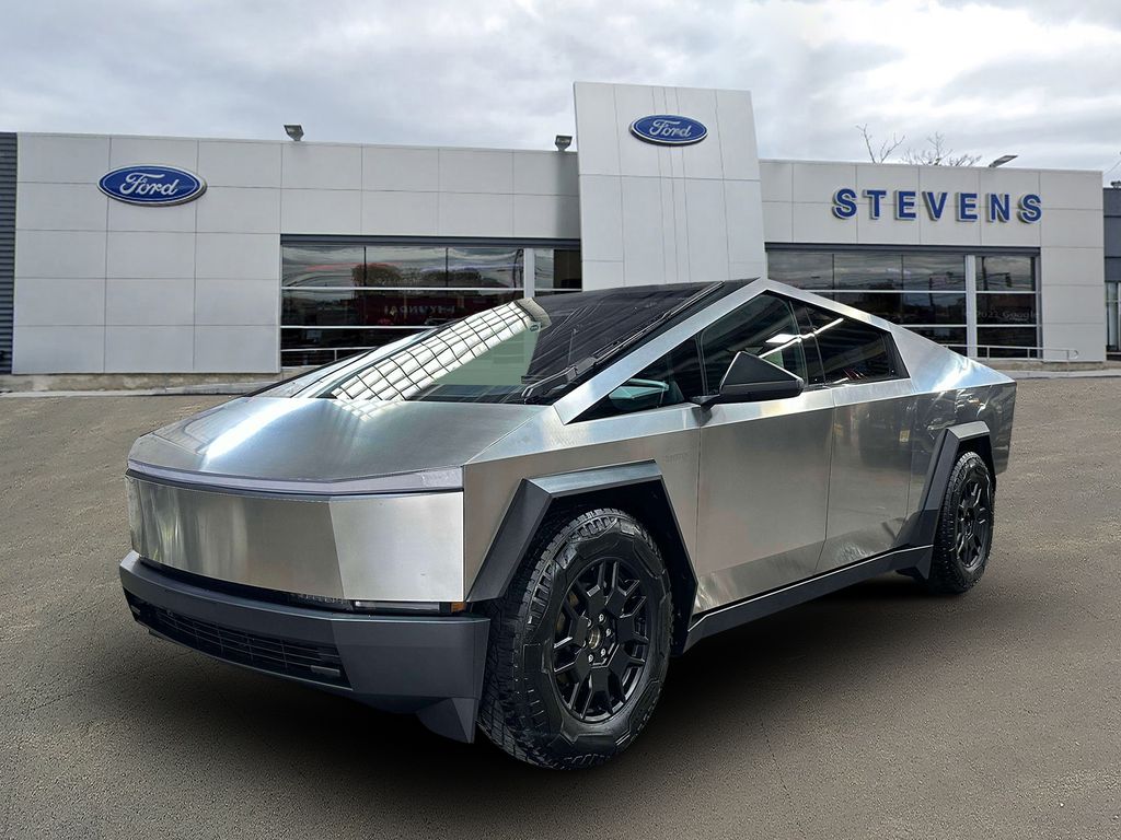Used 2024 Tesla Cybertruck Base with VIN 7G2CEHED3RA003928 for sale in Jersey City, NJ