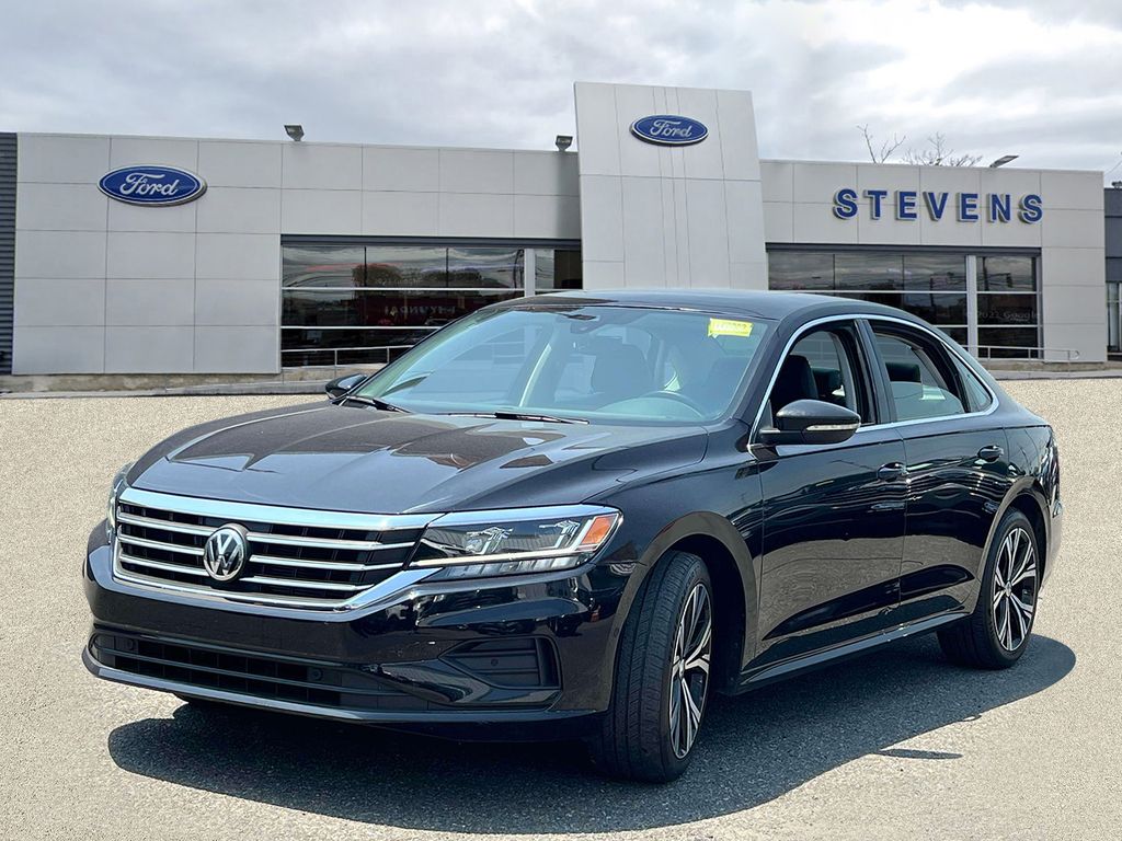 Used 2020 Volkswagen Passat SEL with VIN 1VWCA7A31LC015621 for sale in Jersey City, NJ