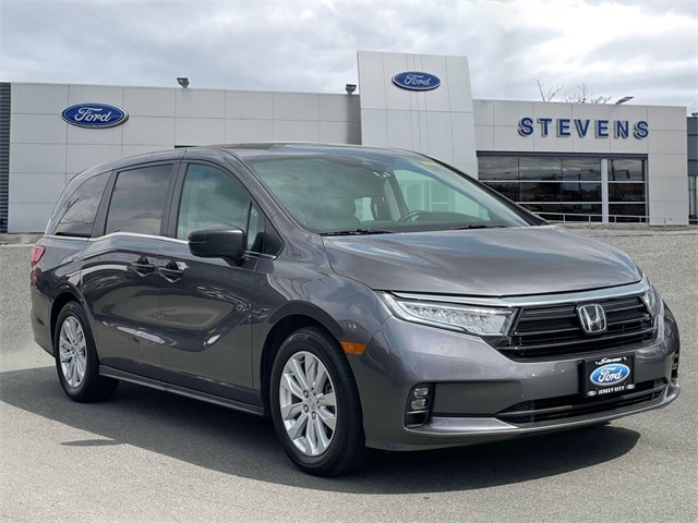 Used 2021 Honda Odyssey LX with VIN 5FNRL6H29MB009309 for sale in Jersey City, NJ