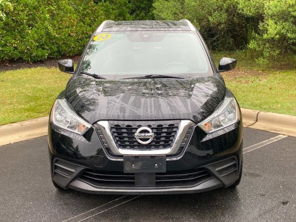 Used 2020 Nissan Kicks SV SUV