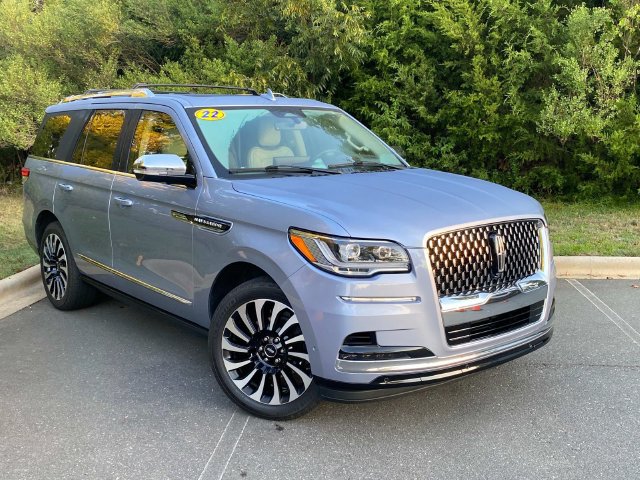 2022 Lincoln Navigator Black Label