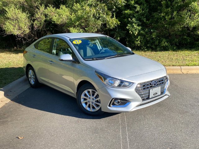 2022 Hyundai Accent