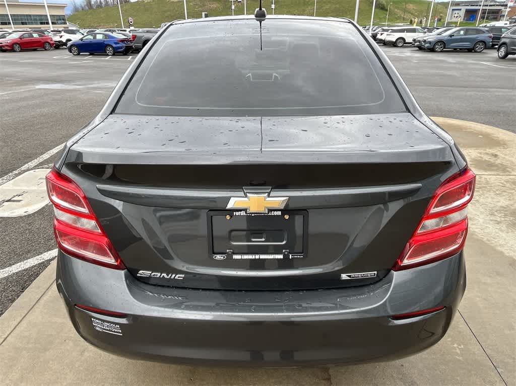 2019 Chevrolet Sonic Premier 13