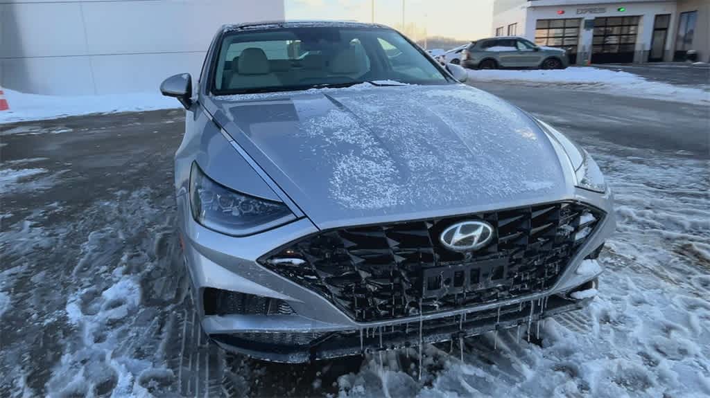 2023 Hyundai Sonata Limited 3