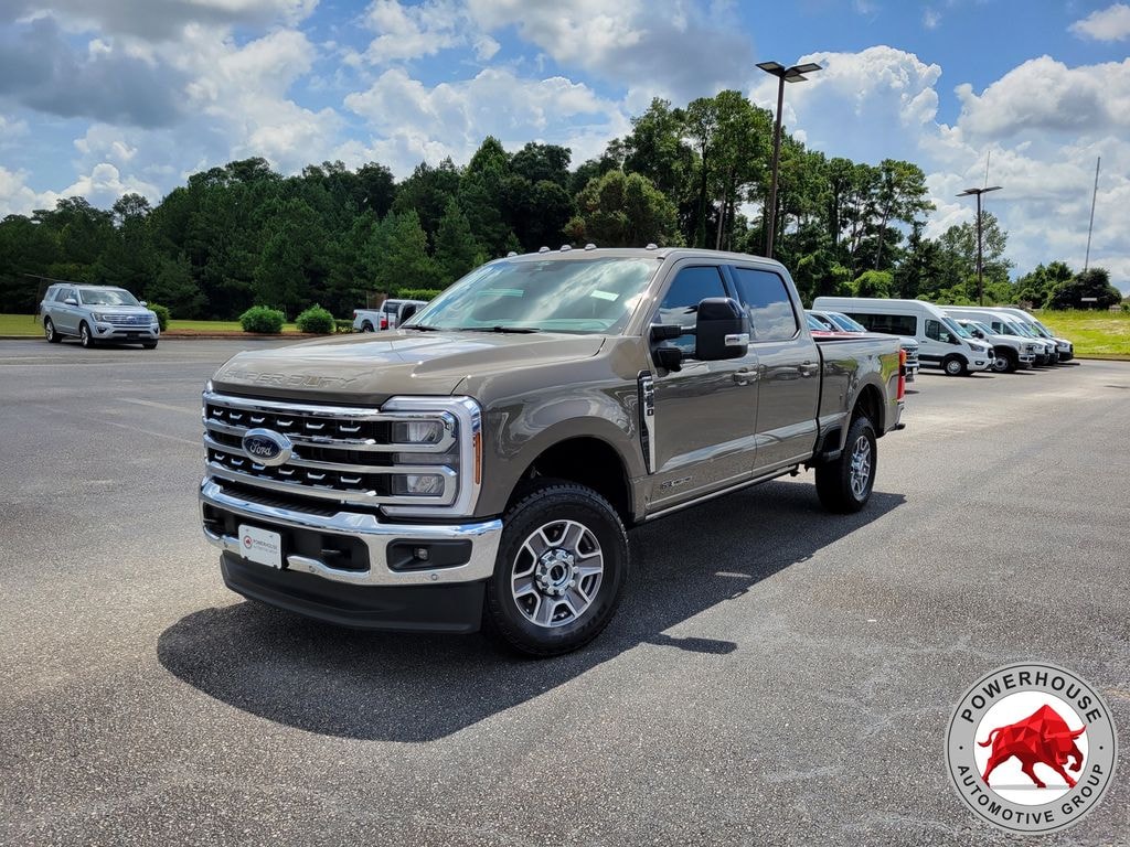 New 2026 Ford F-250SD Lariat Truck