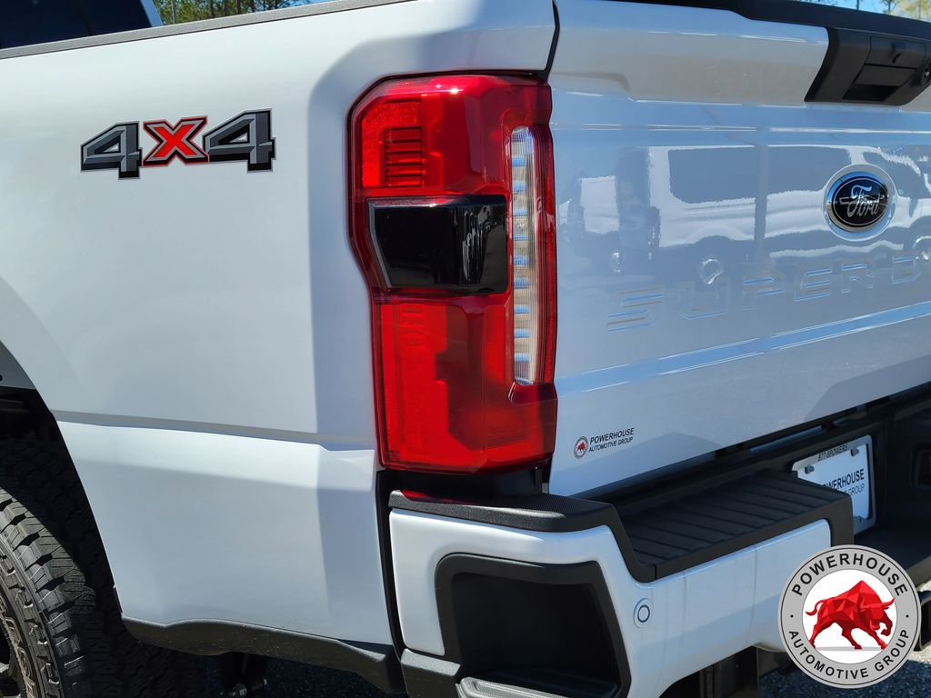 2025 Ford F-350 Super Duty XL - Photo 13