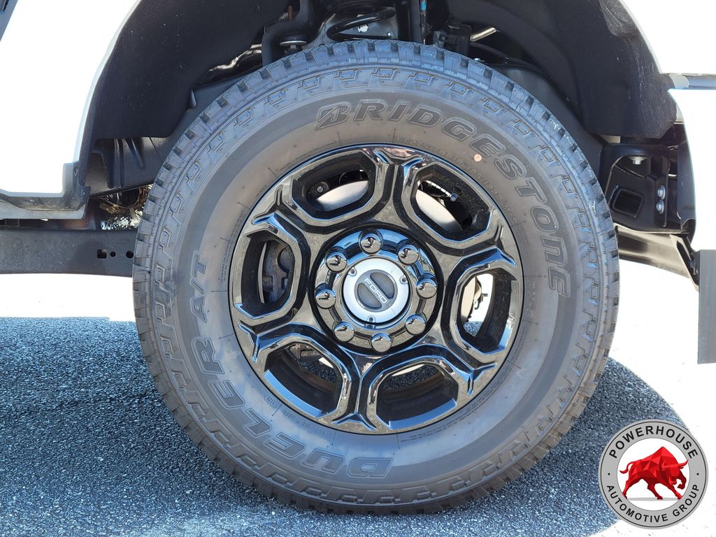 2025 Ford F-350 Super Duty XL - Photo 12