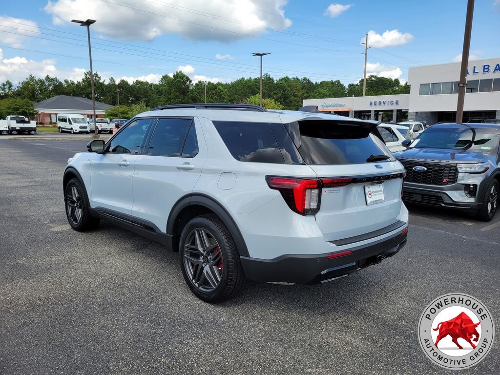 New 2026 Ford Explorer ST-Line SUV