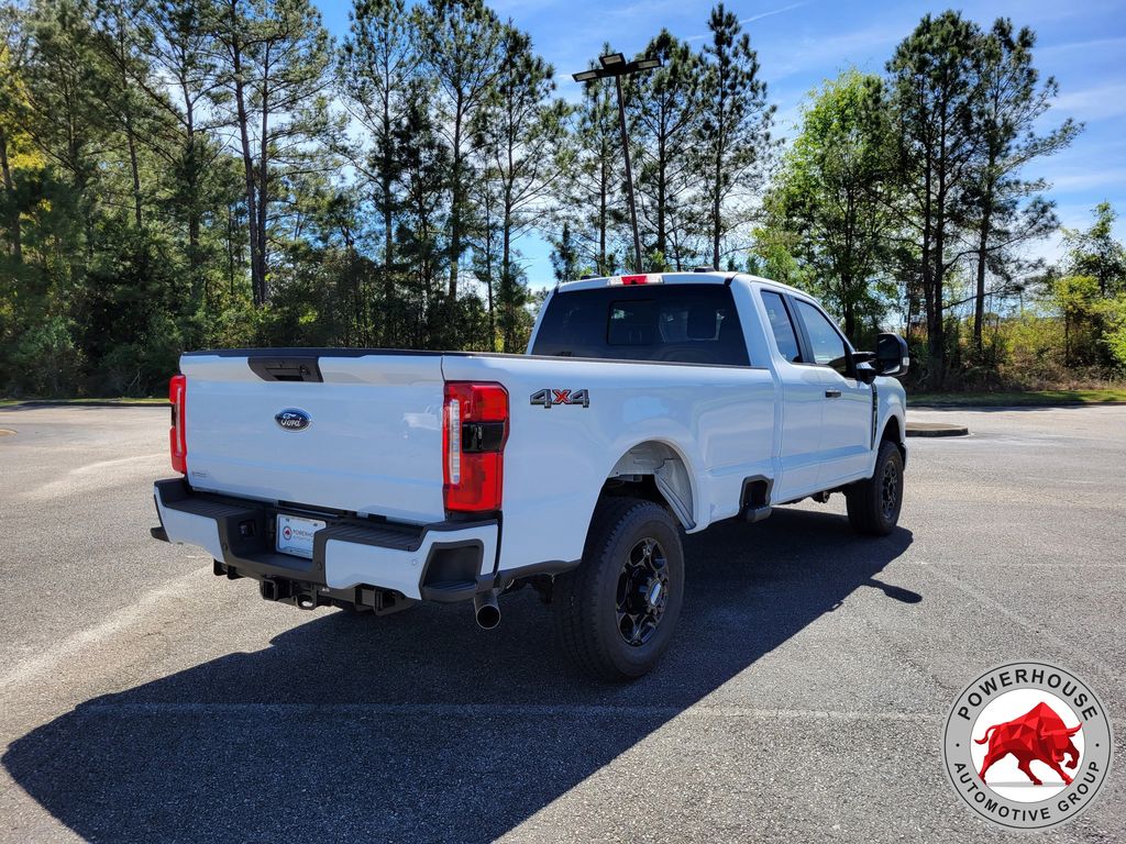 2025 Ford F-350 Super Duty XL - Photo 6
