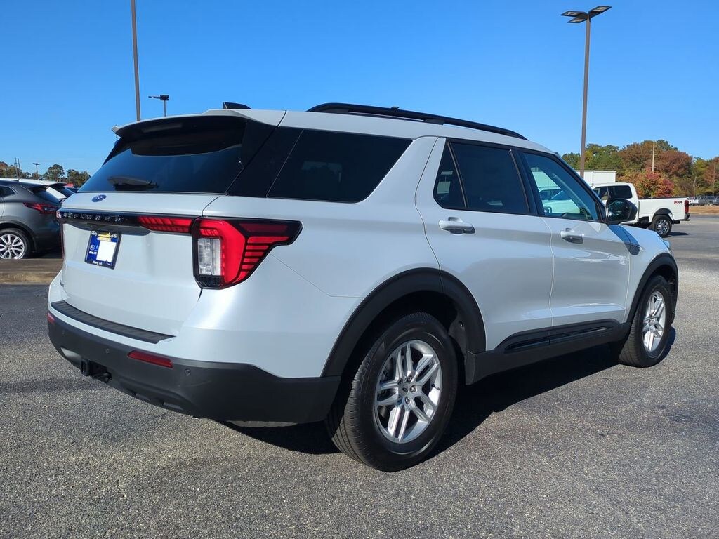 New 2026 Ford Explorer Active SUV