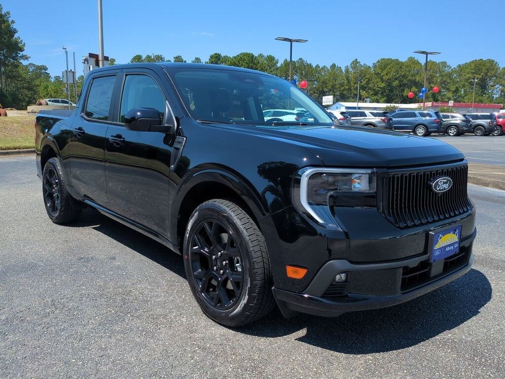 New 2025 Ford Maverick Lobo Standard Truck