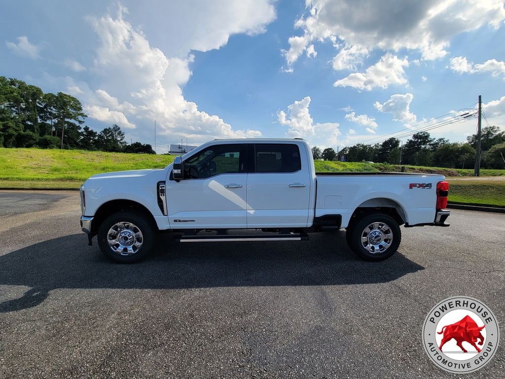 New 2026 Ford F-250SD Lariat Truck