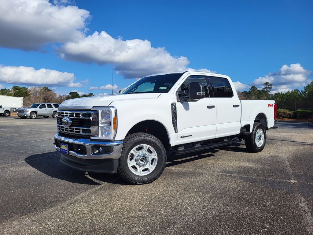 2026 Ford F-250 Super Duty XLT's photo