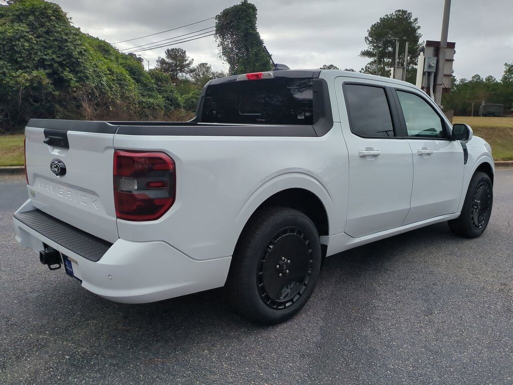 New 2025 Ford Maverick Lobo High Truck