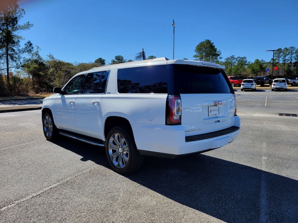 Used 2017 GMC Yukon XL SLT SUV