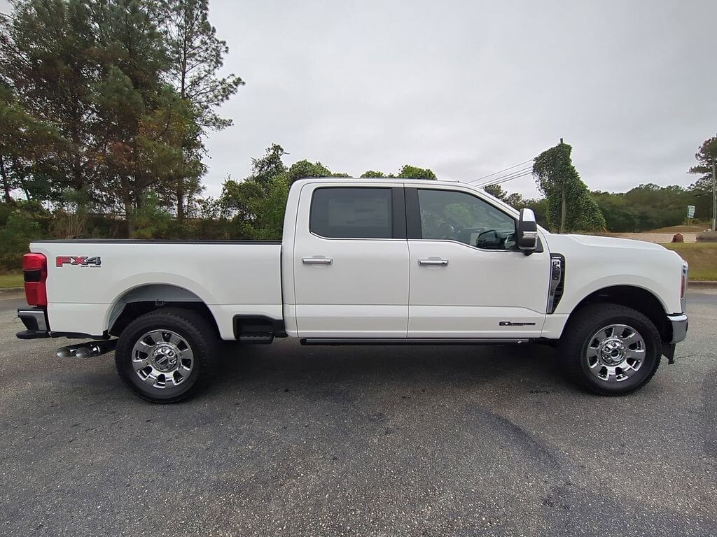 New 2026 Ford F-250SD Lariat Truck