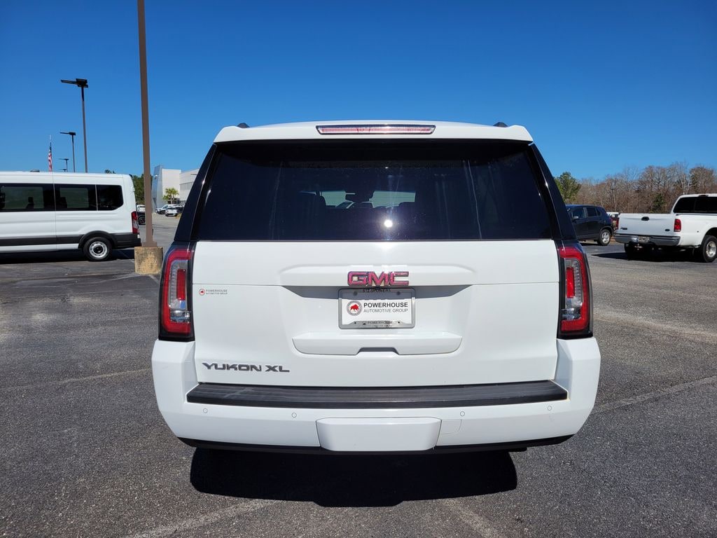 Used 2017 GMC Yukon XL SLT SUV