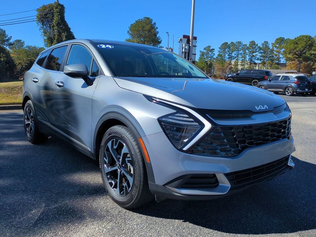 Used 2024 Kia Sportage EX SUV