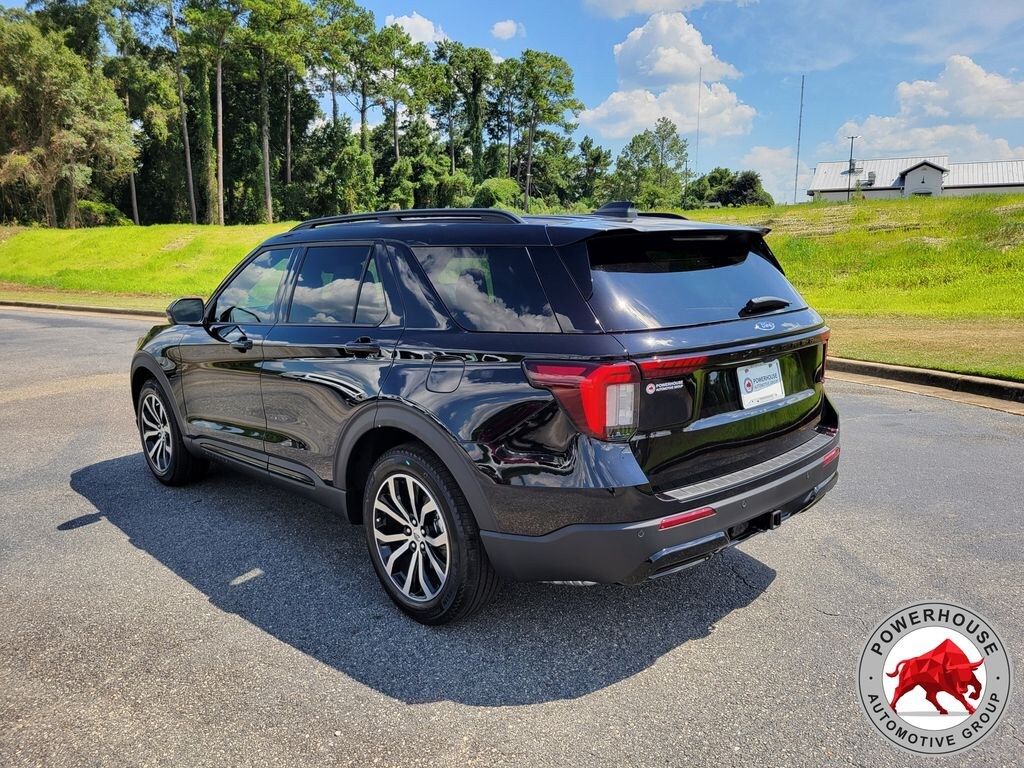 New 2026 Ford Explorer ST-Line SUV
