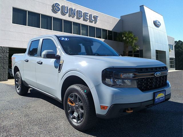 2023 Ford Maverick XLT's photo